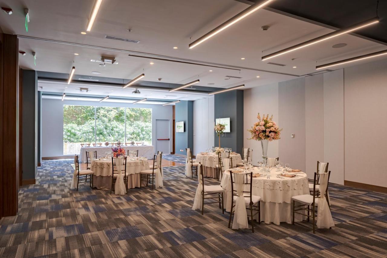 Holiday Inn - Quito Airport By Ihg Tababela Bagian luar foto The Westin San Jose